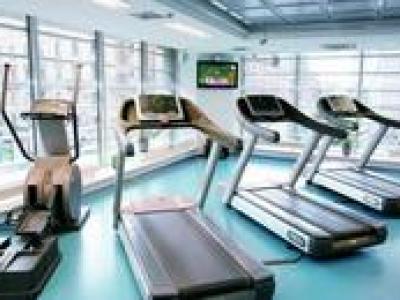 Фитнес-клубы, спортивные залы Фитнес-клубы, спортивные залы