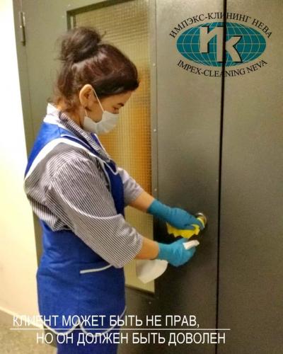 Уборка подъездов во время пандемии